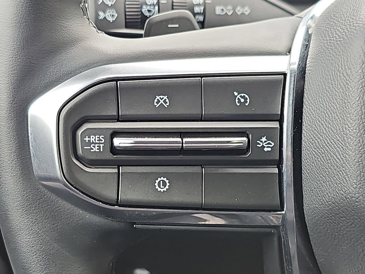 Used 2025 GMC Terrain Elevation AWD/4WD image 22