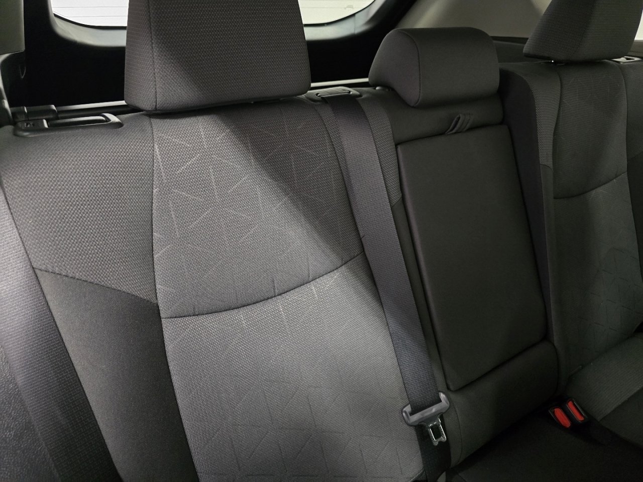 Certified 2025 Toyota RAV4 XLE w/ Convenience Package image 19