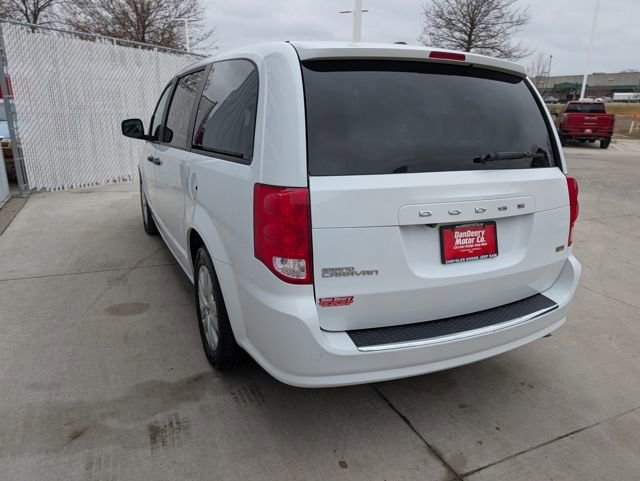 Used 2019 Dodge Grand Caravan SE w/ UConnect Hands-Free Group image 19