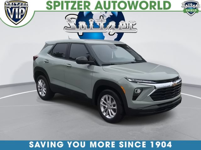Used 2025 Chevrolet TrailBlazer LS w/ LS Convenience Package FWD image 2