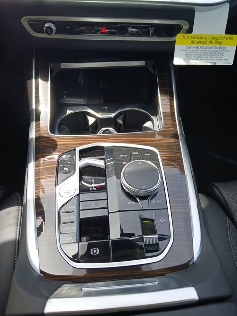 New 2027 BMW X7 xDrive40i w/ Premium Package AWD/4WD image 23