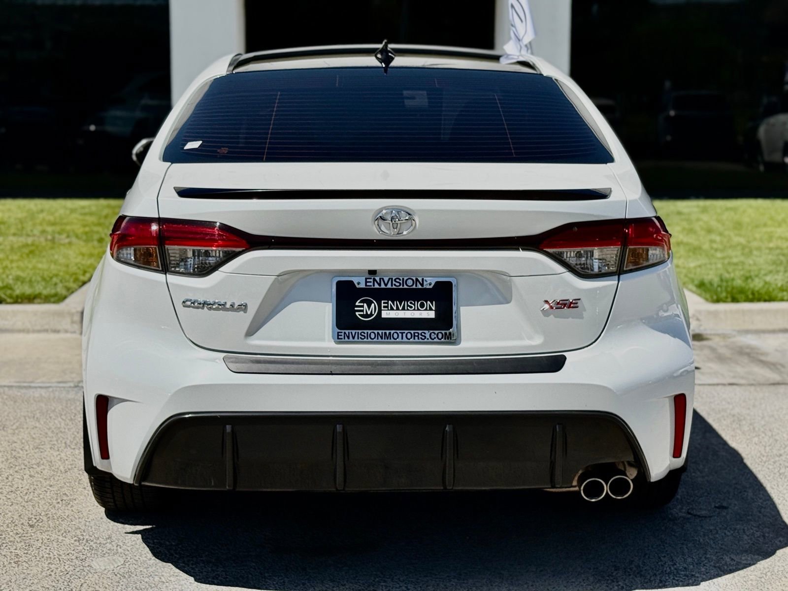 Used 2024 Toyota Corolla XSE FWD image 13