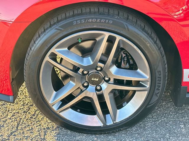 Used 2010 Ford Mustang Shelby GT500 image 13