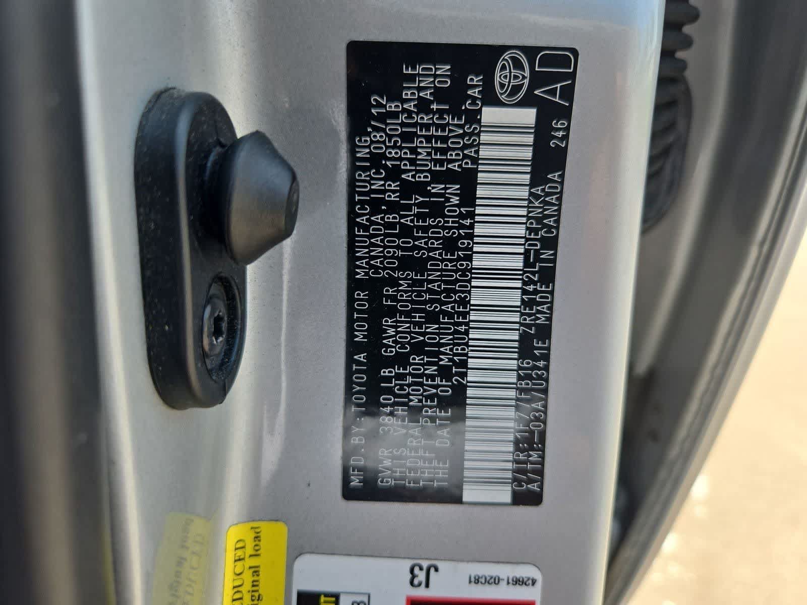Used 2013 Toyota Corolla LE FWD image 30