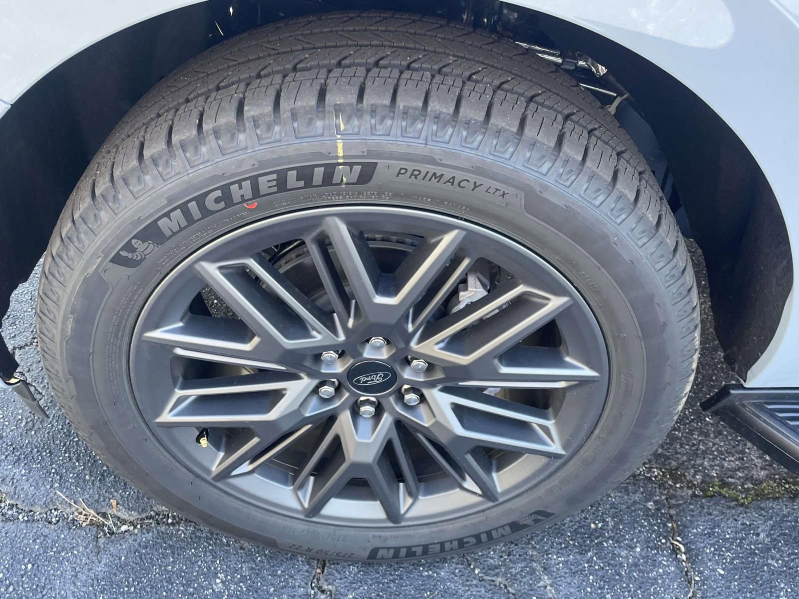 New 2026 Ford Expedition Max Platinum w/ Stealth Appearance Package image 7