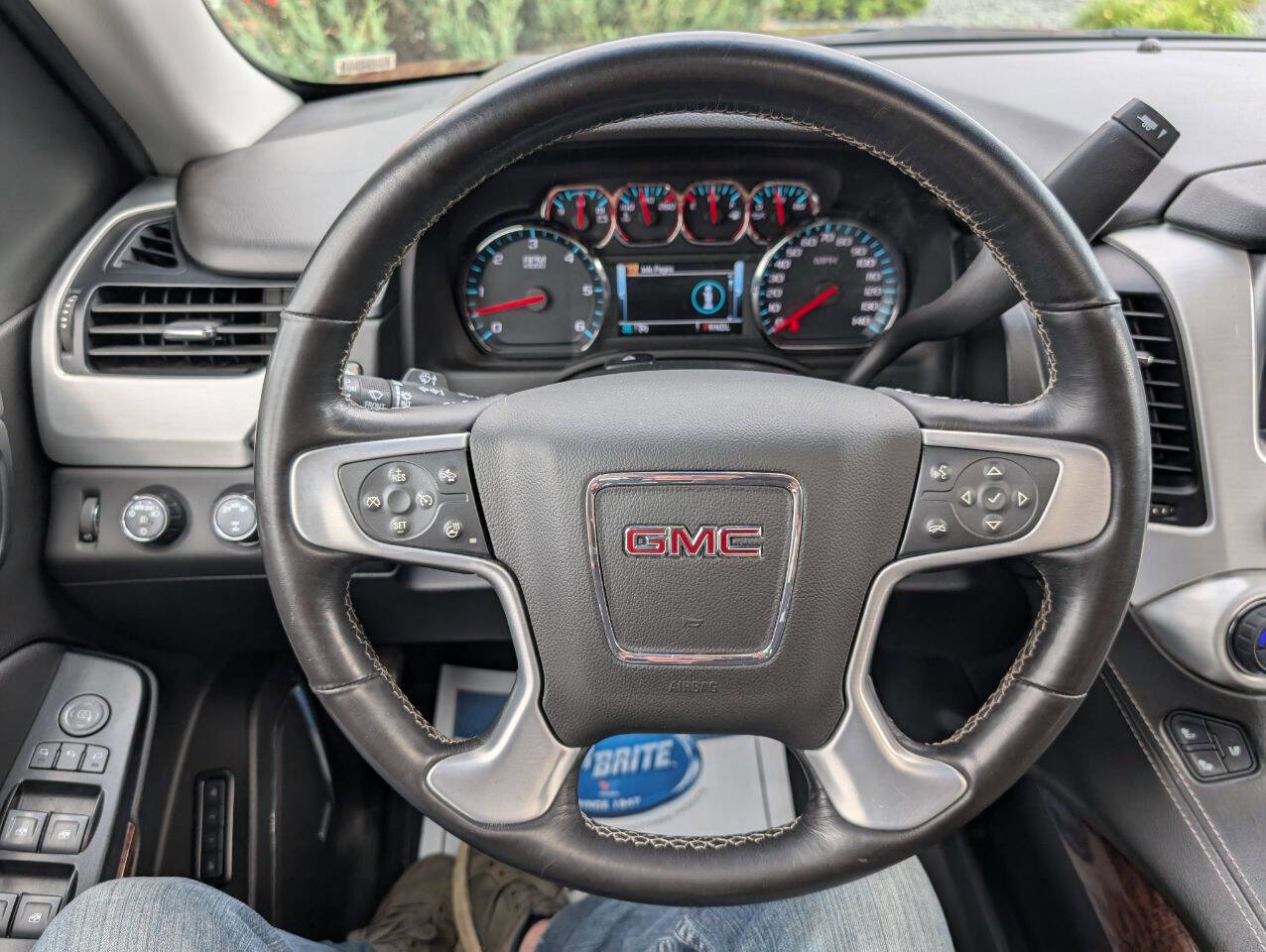 Used 2019 GMC Yukon XL SLT w/ Open Road Package image 25