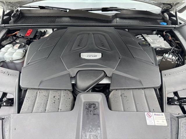 Used 2019 Porsche Cayenne image 19