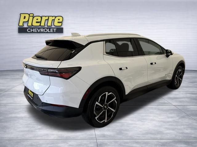 New 2026 Chevrolet Equinox EV LT AWD/4WD image 6