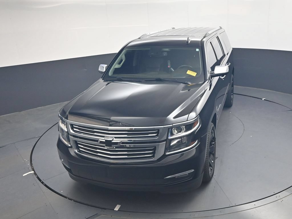 Used 2020 Chevrolet Suburban Premier AWD/4WD image 18