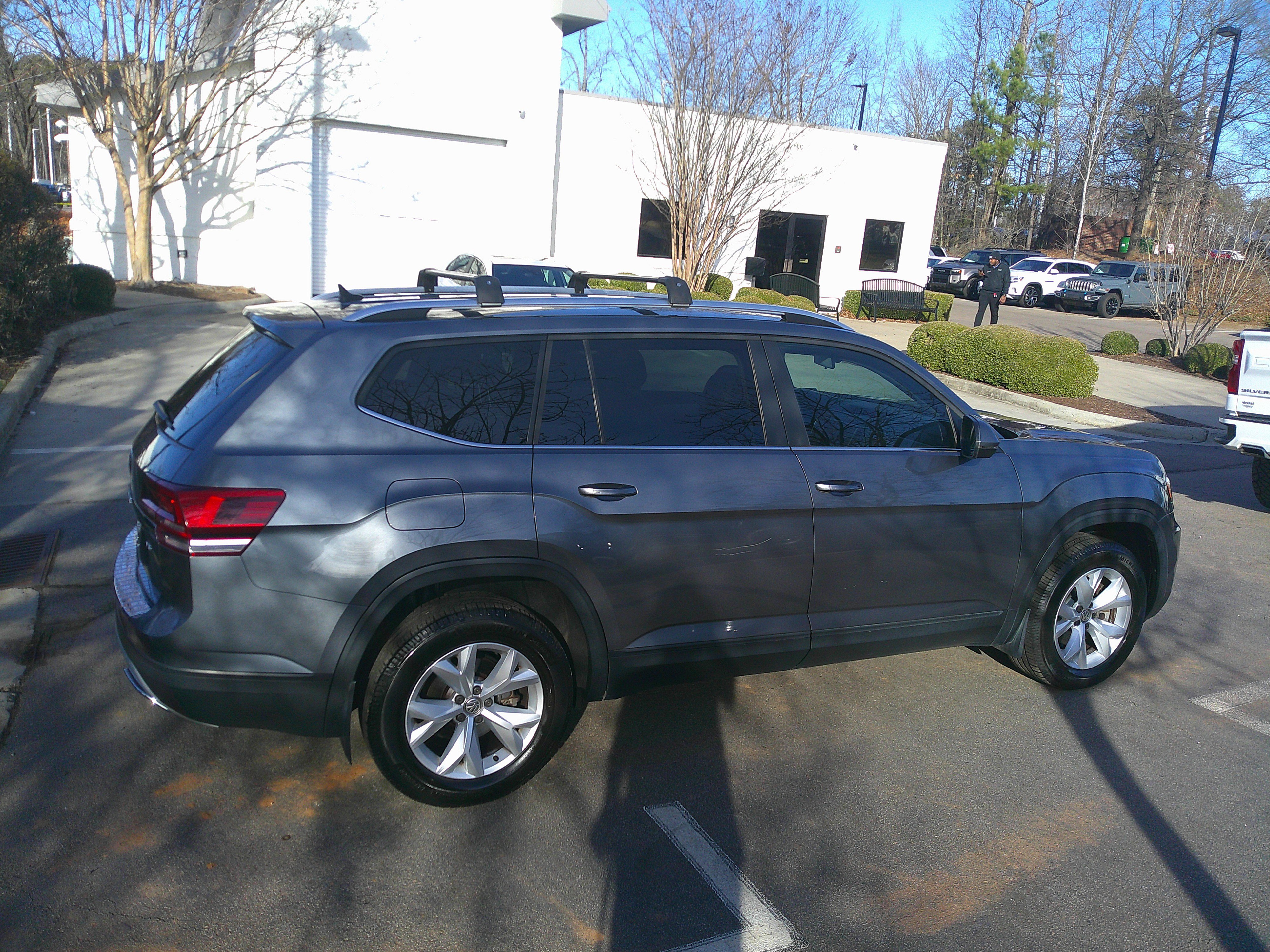 Used 2018 Volkswagen Atlas SE image 12