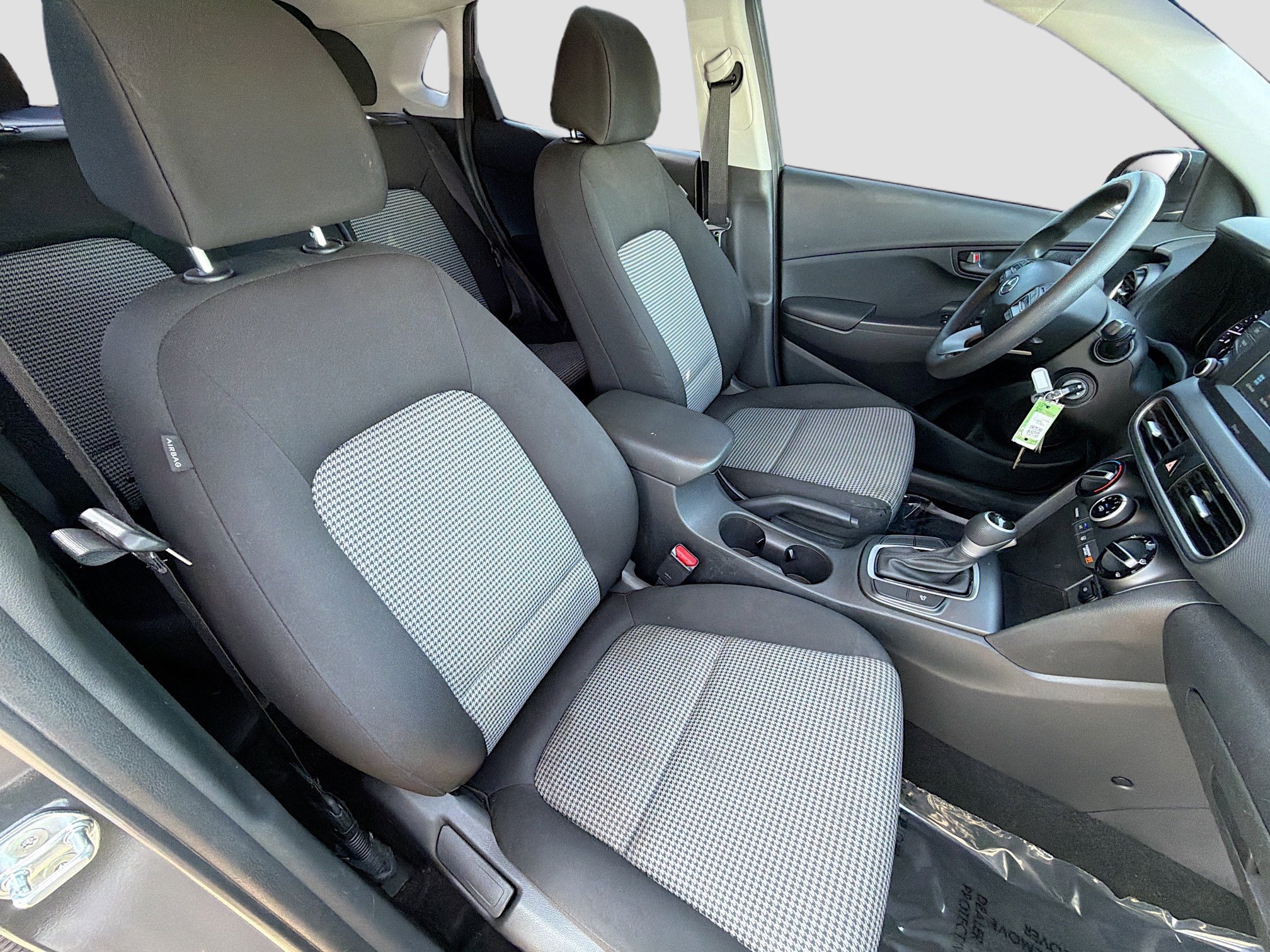 Used 2021 Hyundai Kona SE image 14