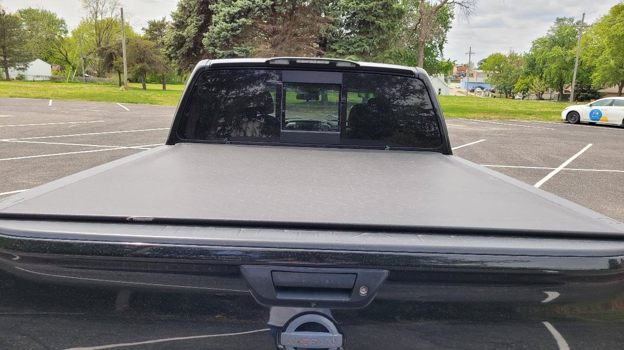 Used 2019 Nissan Titan PRO-4X w/ Pro-4x Utility Package AWD/4WD image 10
