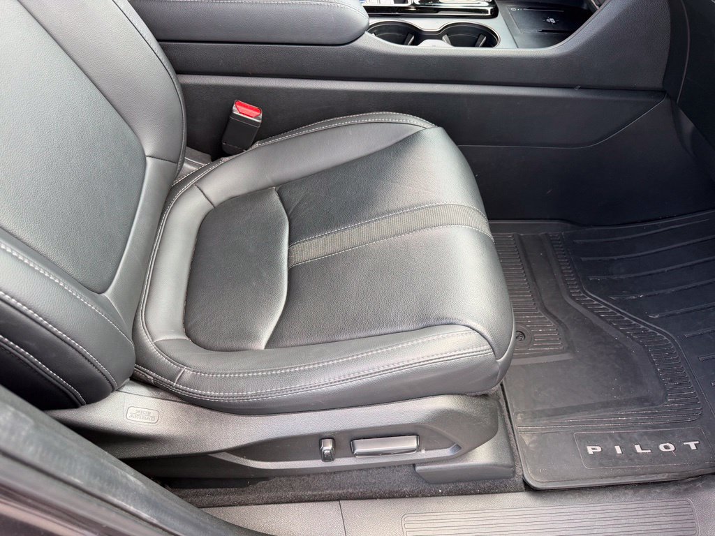 Used 2023 Honda Pilot EX-L image 16