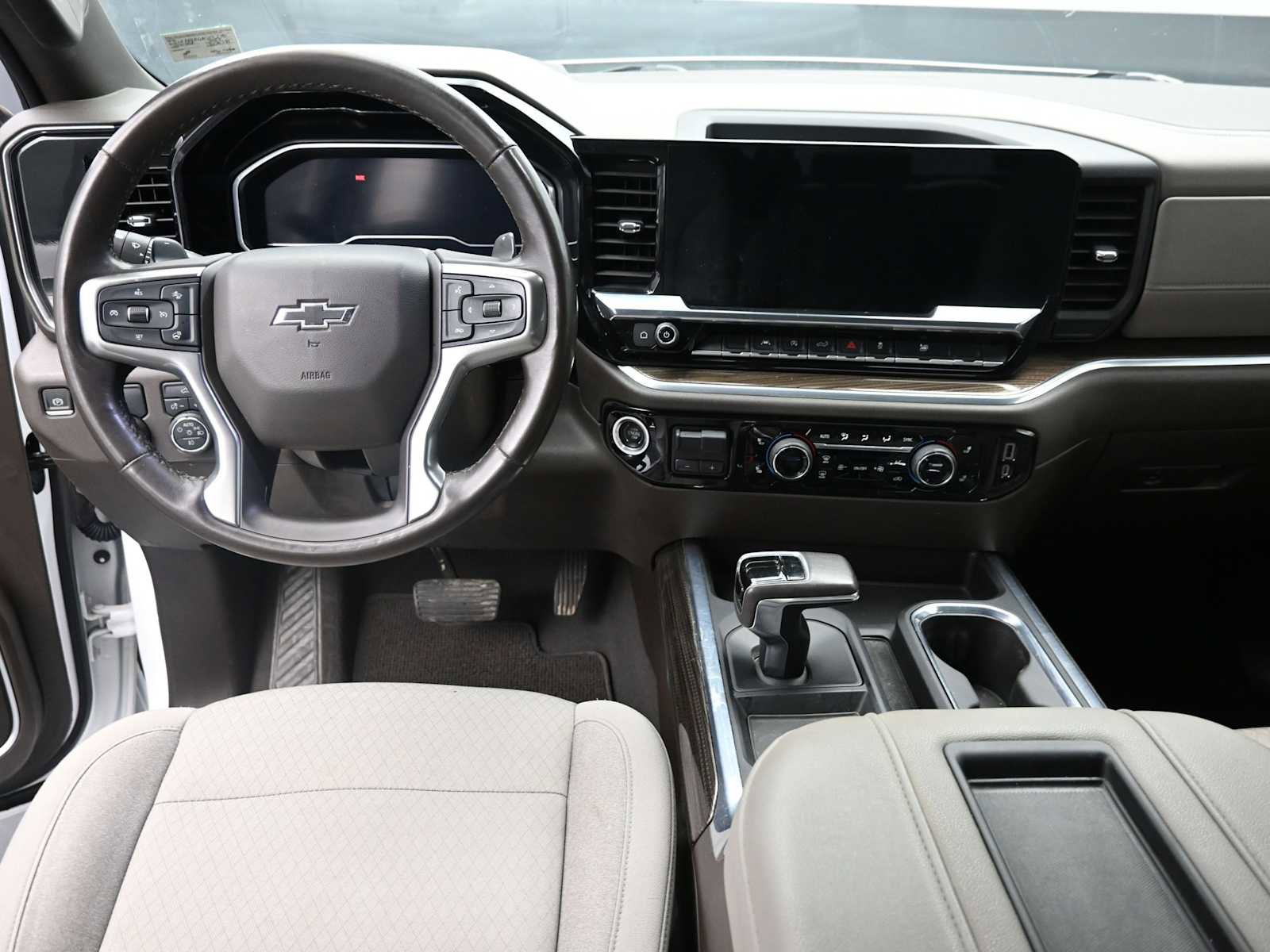 Used 2022 Chevrolet Silverado 1500 RST w/ Protection Package image 12