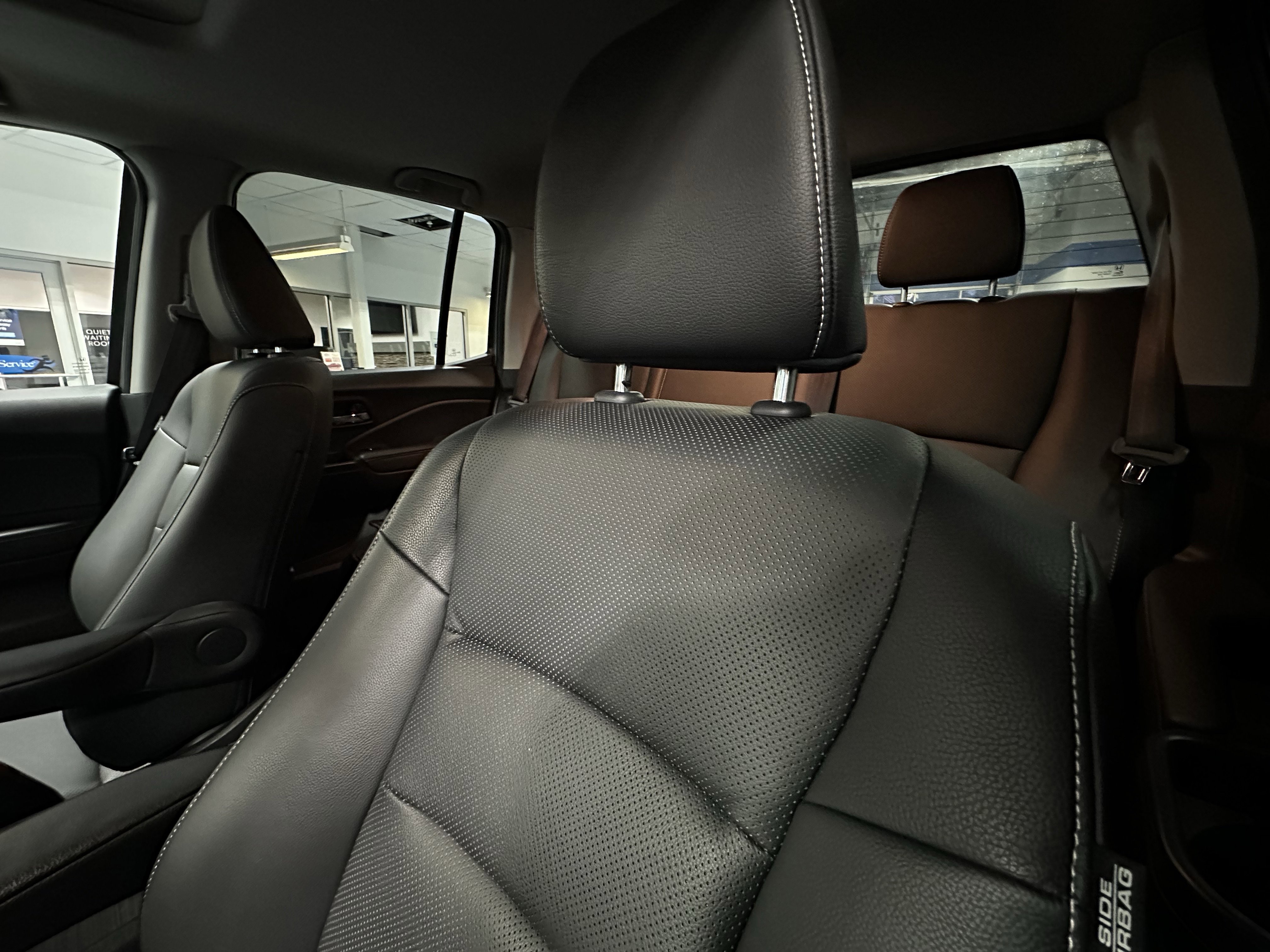 Used 2023 Honda Ridgeline RTL image 10