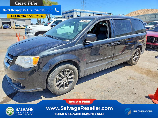 Used 2017 Dodge Grand Caravan SXT FWD image 1