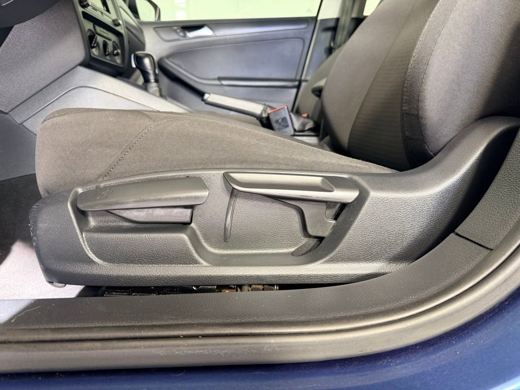 Used 2016 Volkswagen Jetta S FWD image 23