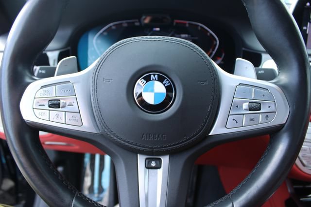 Used 2022 BMW 750i xDrive w/ M Sport Package AWD/4WD image 21