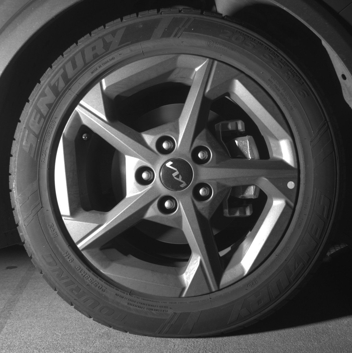 Used 2025 Kia K4 LXS image 13