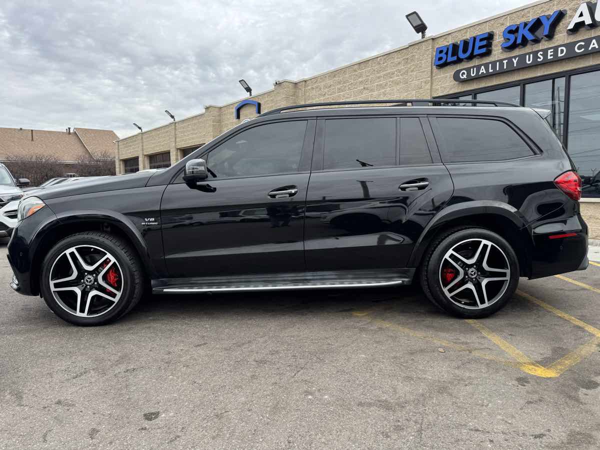 Used 2019 Mercedes-Benz GLS 63 AMG 4MATIC w/ AMG Night Styling Package image 8