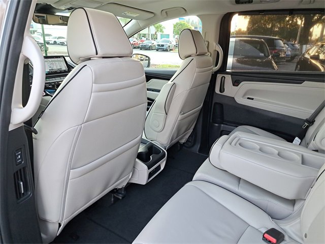 Certified 2025 Honda Odyssey Touring image 10