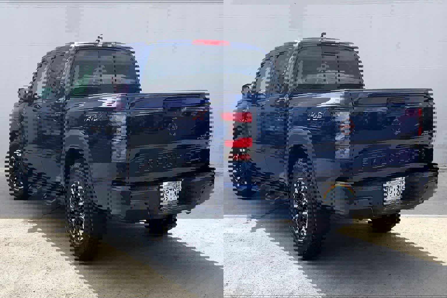 Used 2022 Nissan Frontier Pro-X image 5