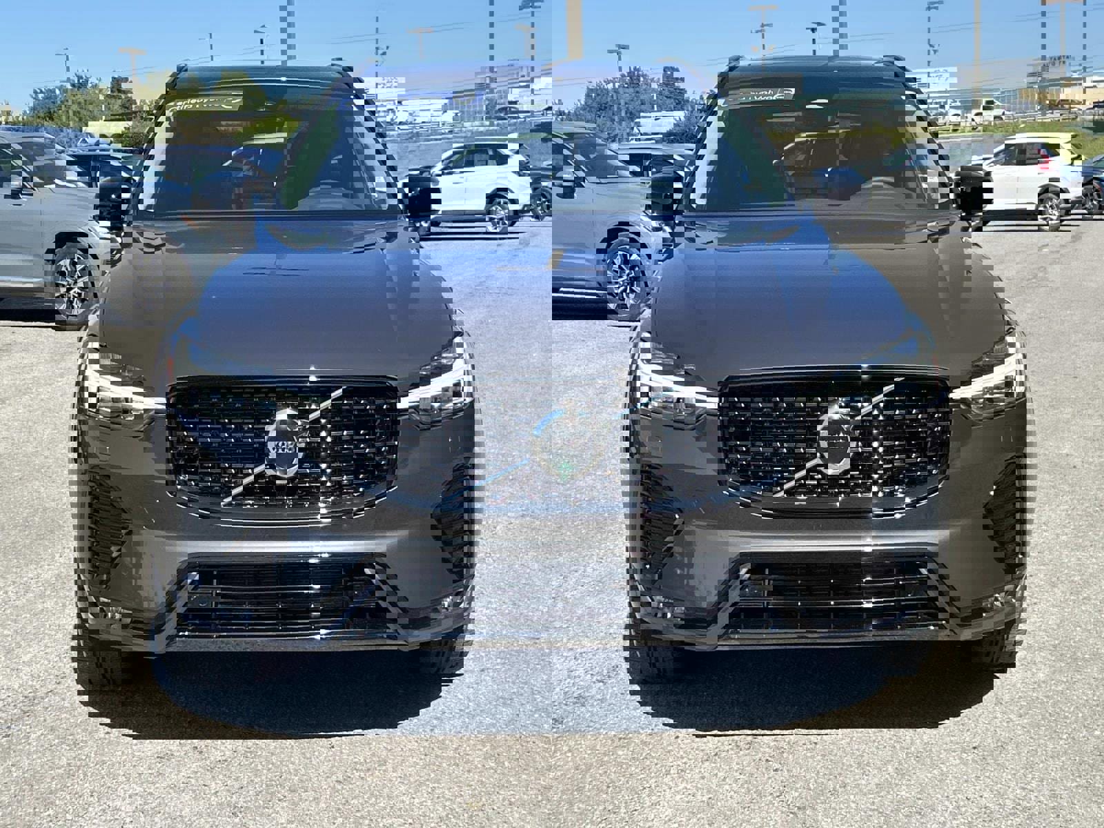 Certified 2024 Volvo XC60 B5 Core w/ Protection Package Premier image 9