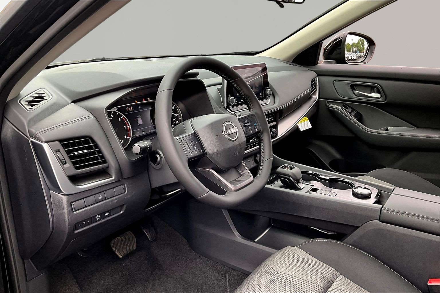 New 2026 Nissan Rogue SV AWD/4WD image 15