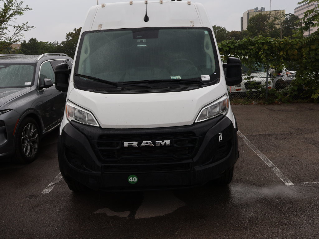 Used 2025 RAM ProMaster 2500 w/ Convenience Group FWD image 8