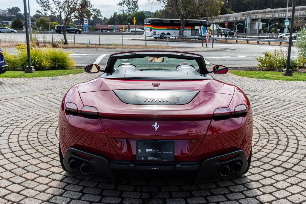 Certified 2025 Ferrari Roma Spider RWD image 7