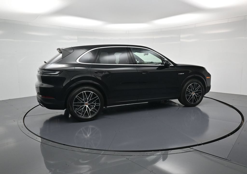 New 2026 Porsche Cayenne E-Hybrid AWD/4WD image 31