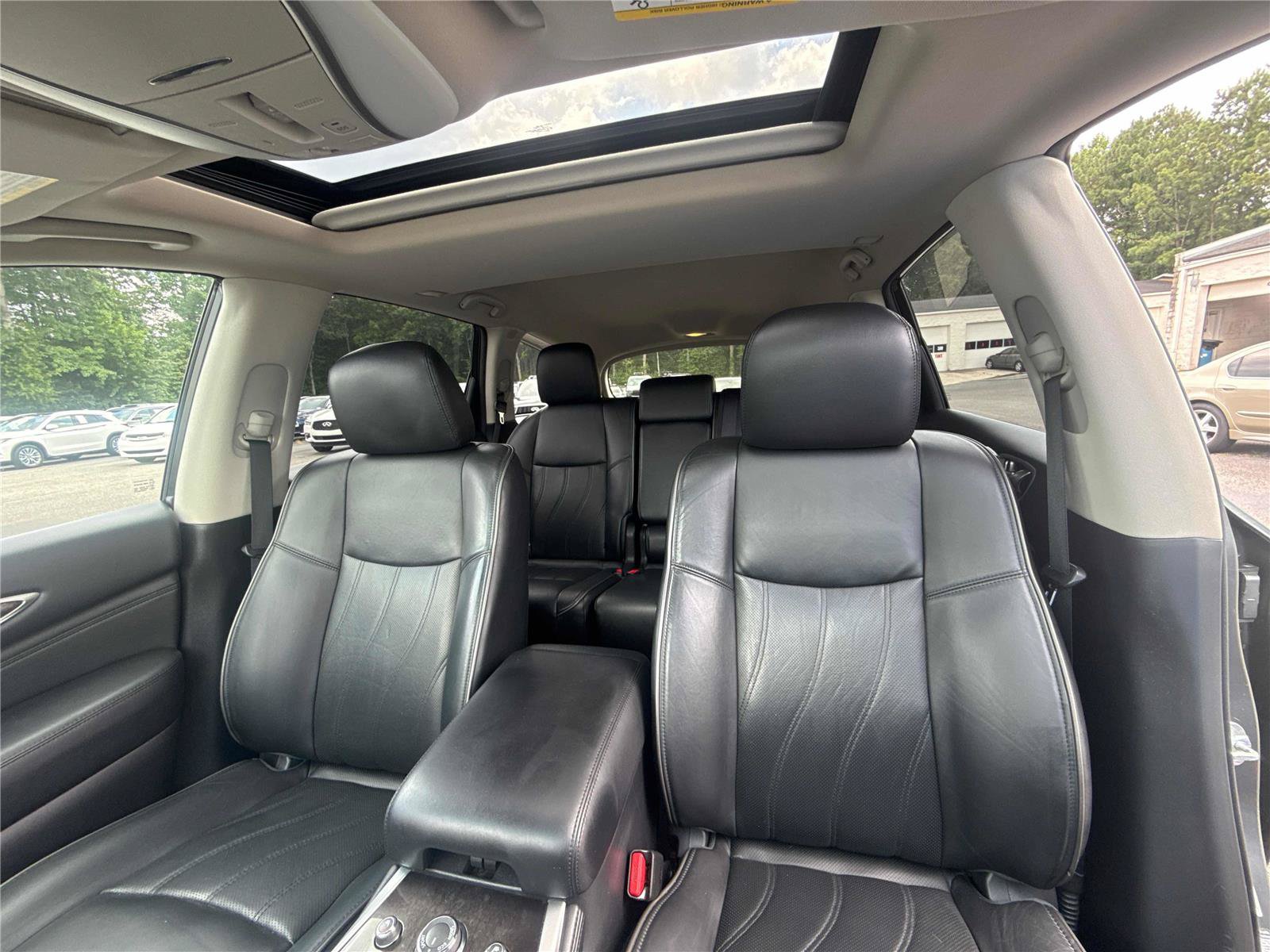 Used 2015 INFINITI QX60 FWD w/ Premium Plus Package image 27