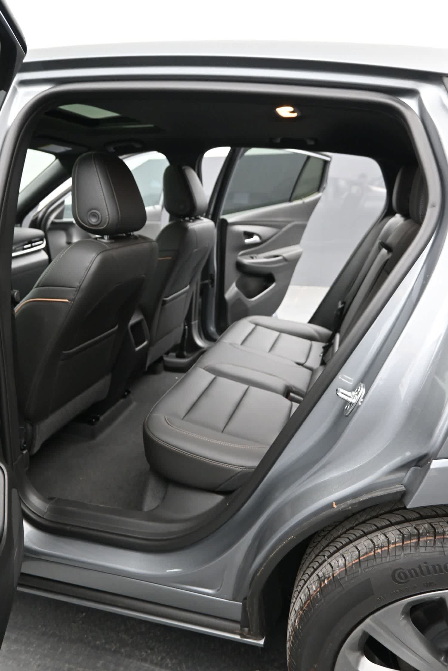 New 2026 Buick Envista Avenir FWD image 15