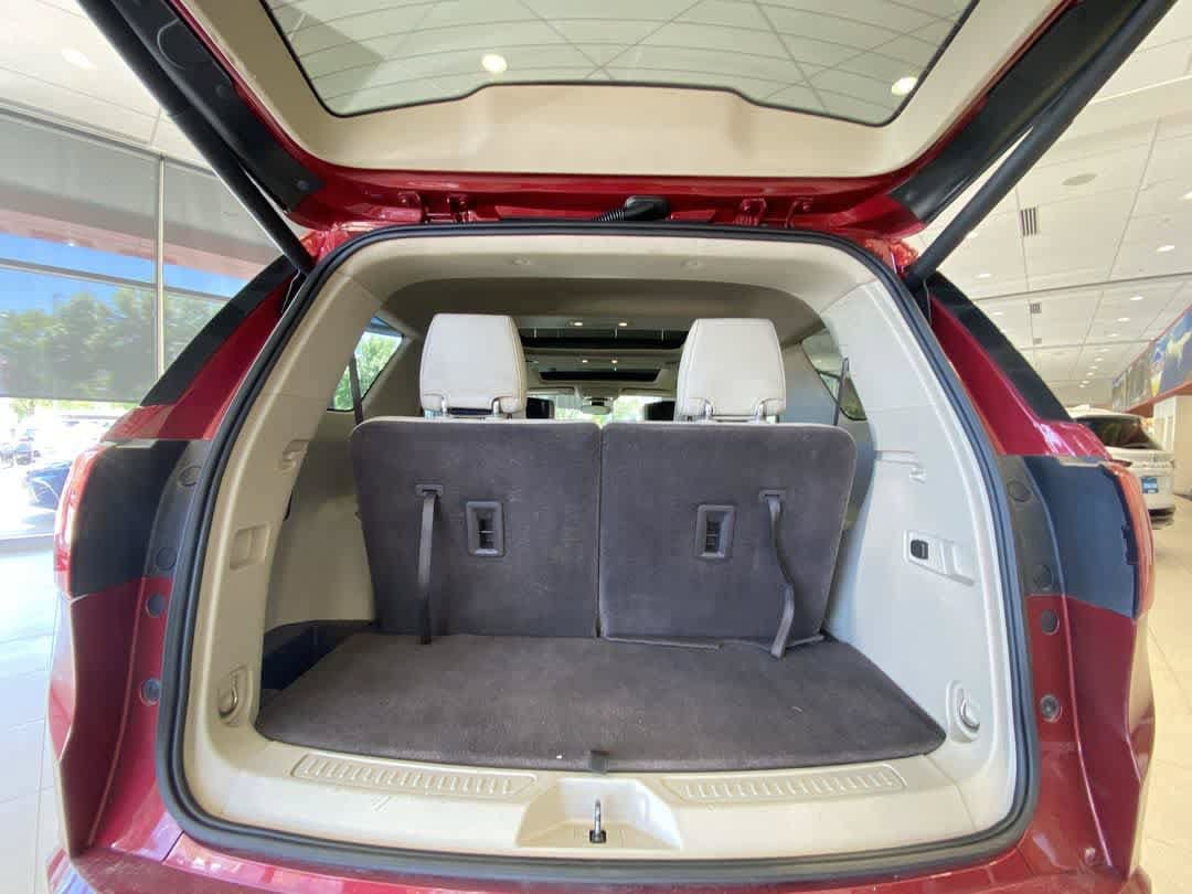 Used 2019 GMC Acadia Denali w/ Technology Package AWD/4WD image 28