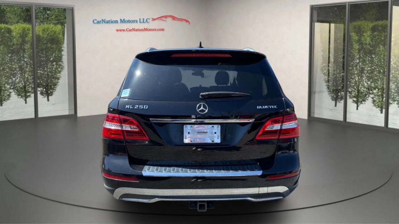 Used 2015 Mercedes-Benz ML 250 BlueTEC 4MATIC image 4