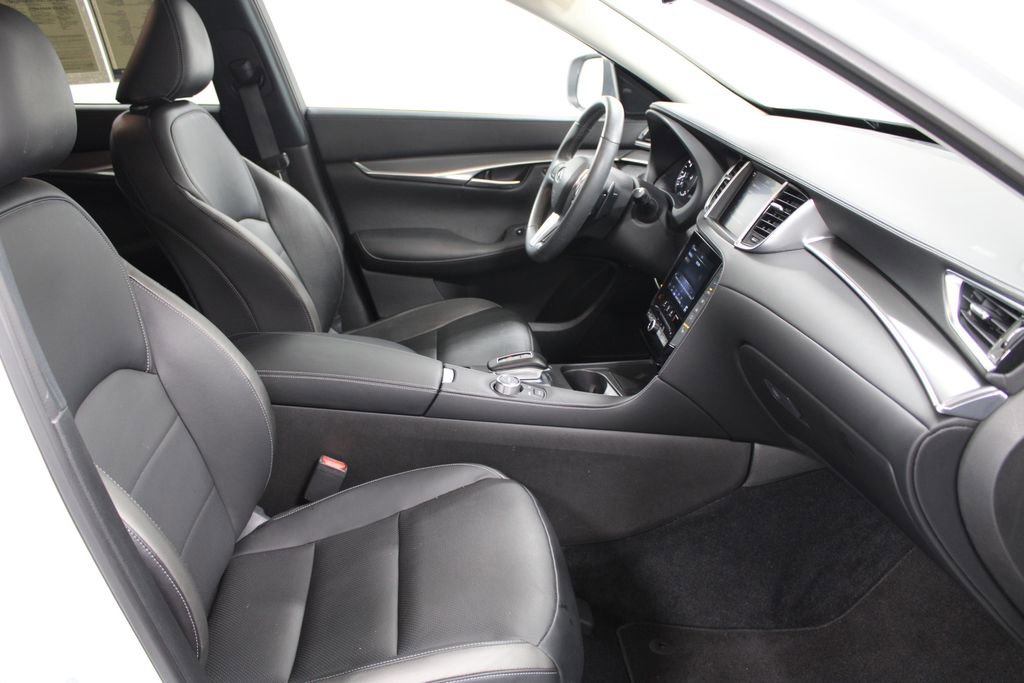 Used 2024 INFINITI QX50 Luxe image 26