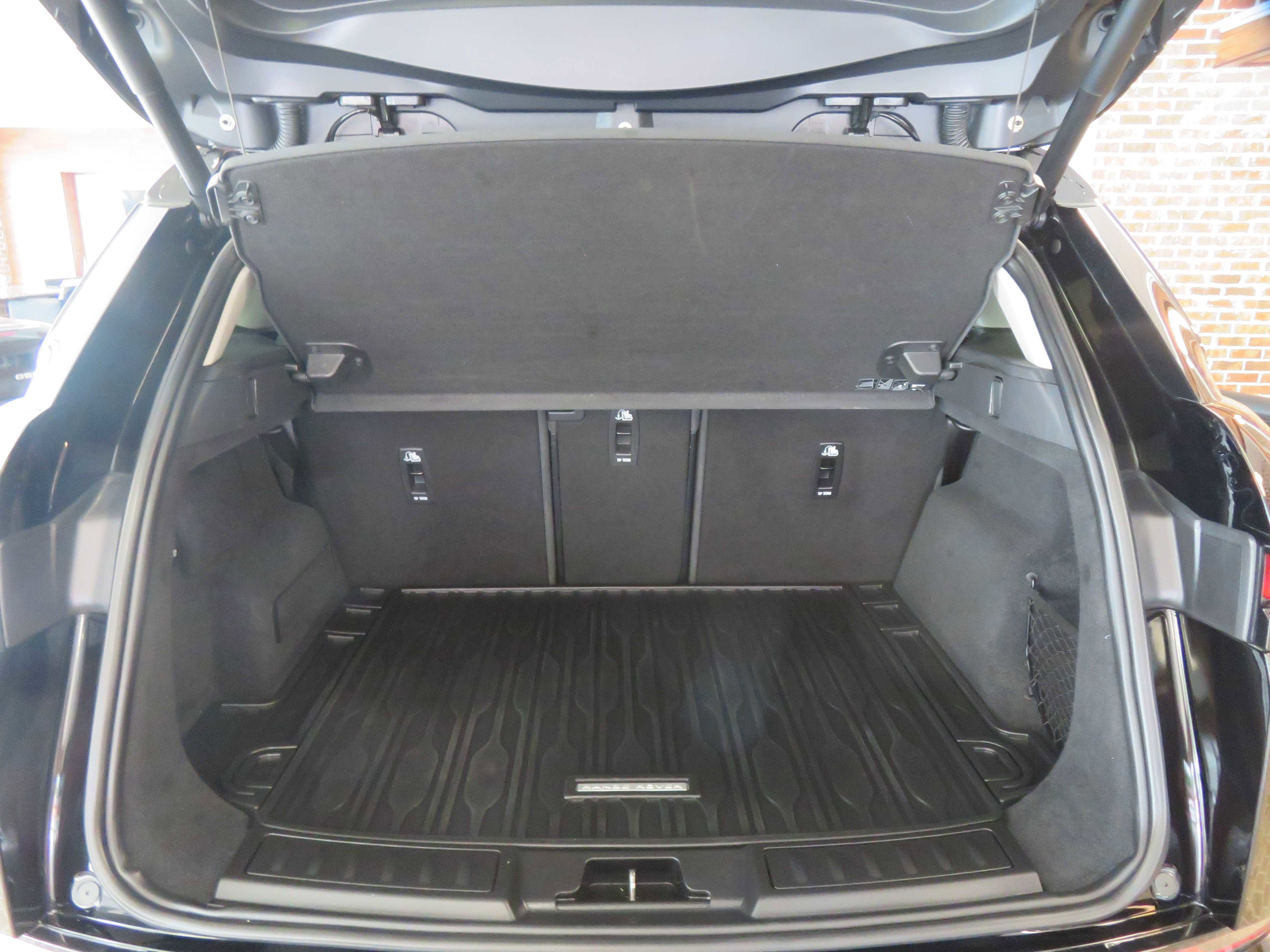 Used 2020 Land Rover Range Rover Evoque S image 47