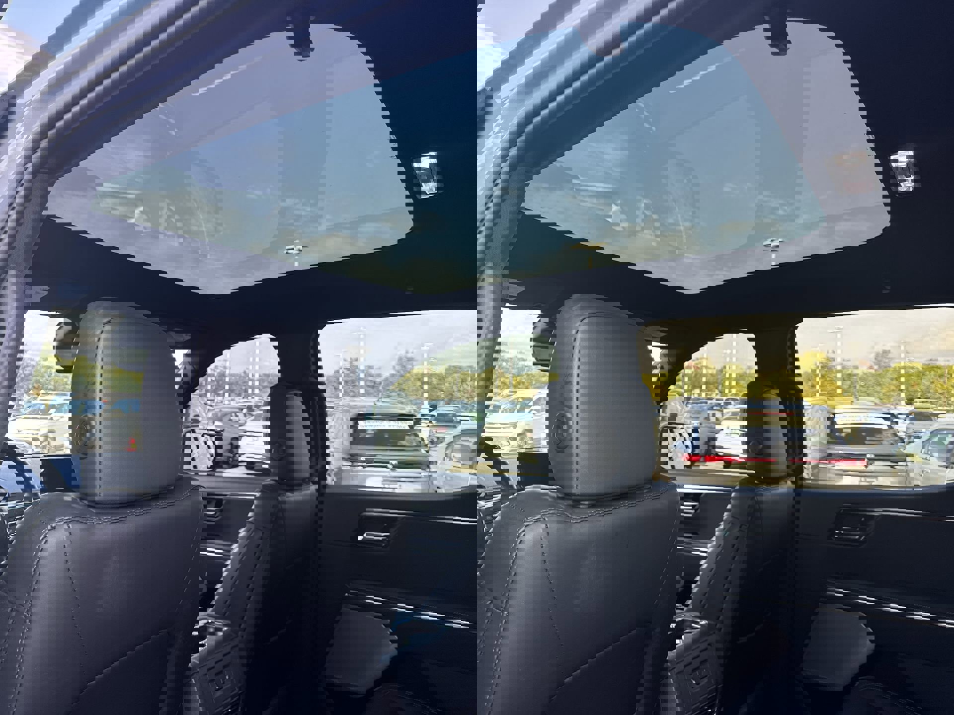 Used 2024 GMC Sierra EV Denali image 19