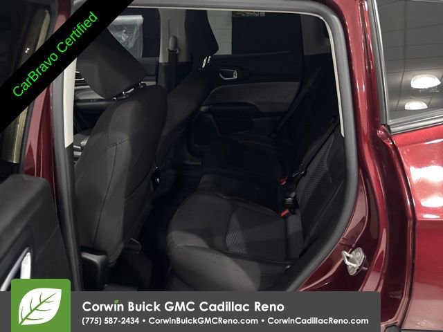 Used 2022 Jeep Compass Sport image 23