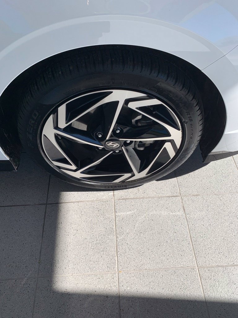 Certified 2026 Hyundai Sonata SEL AWD/4WD image 18