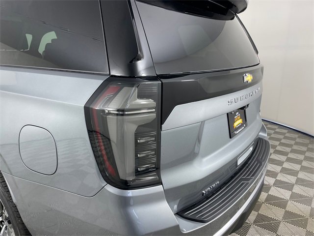 New 2026 Chevrolet Suburban High Country image 16