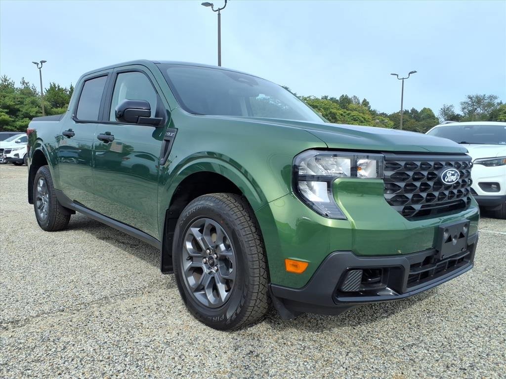 Used 2025 Ford Maverick XLT