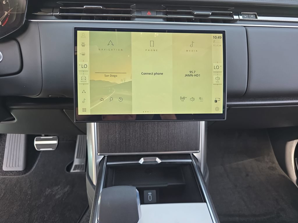 New 2026 Land Rover Range Rover SE AWD/4WD image 22