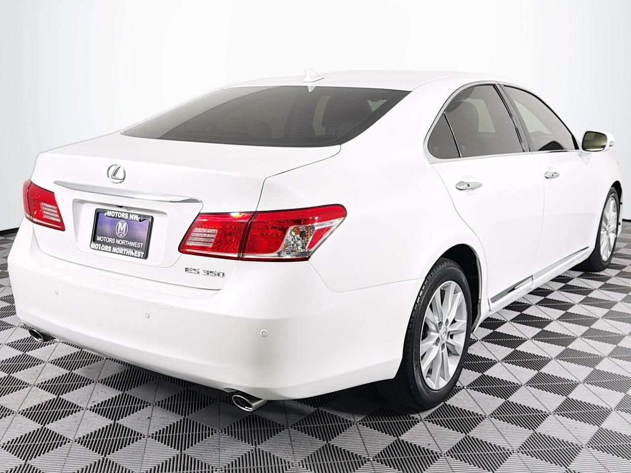 Used 2011 Lexus ES 350 FWD image 24