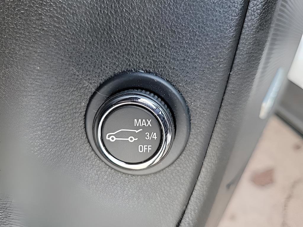 Used 2024 Chevrolet Blazer RS w/ Enhanced Convenience Package image 14