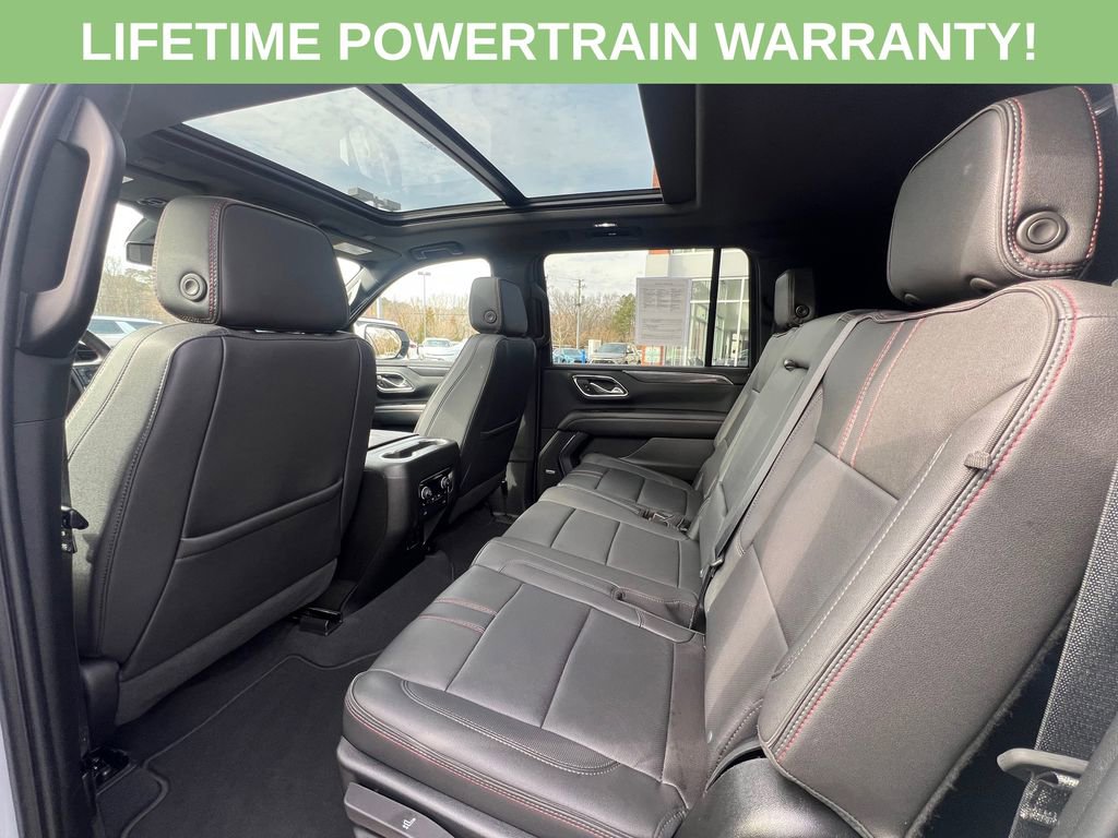 Used 2024 Chevrolet Suburban RST w/ Luxury Package image 19