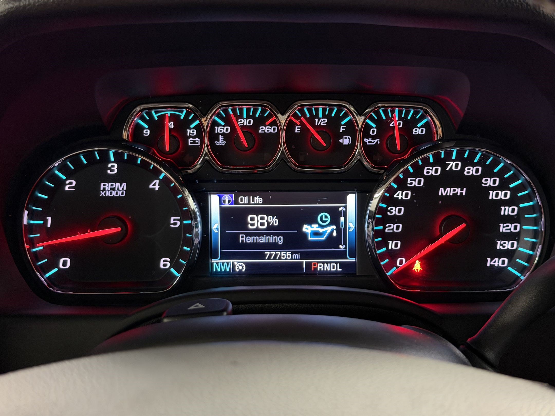 Used 2018 GMC Yukon XL SLT w/ Open Road Package AWD/4WD image 22
