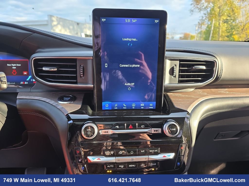 Used 2022 Ford Explorer Platinum w/ Equipment Group 601A image 22