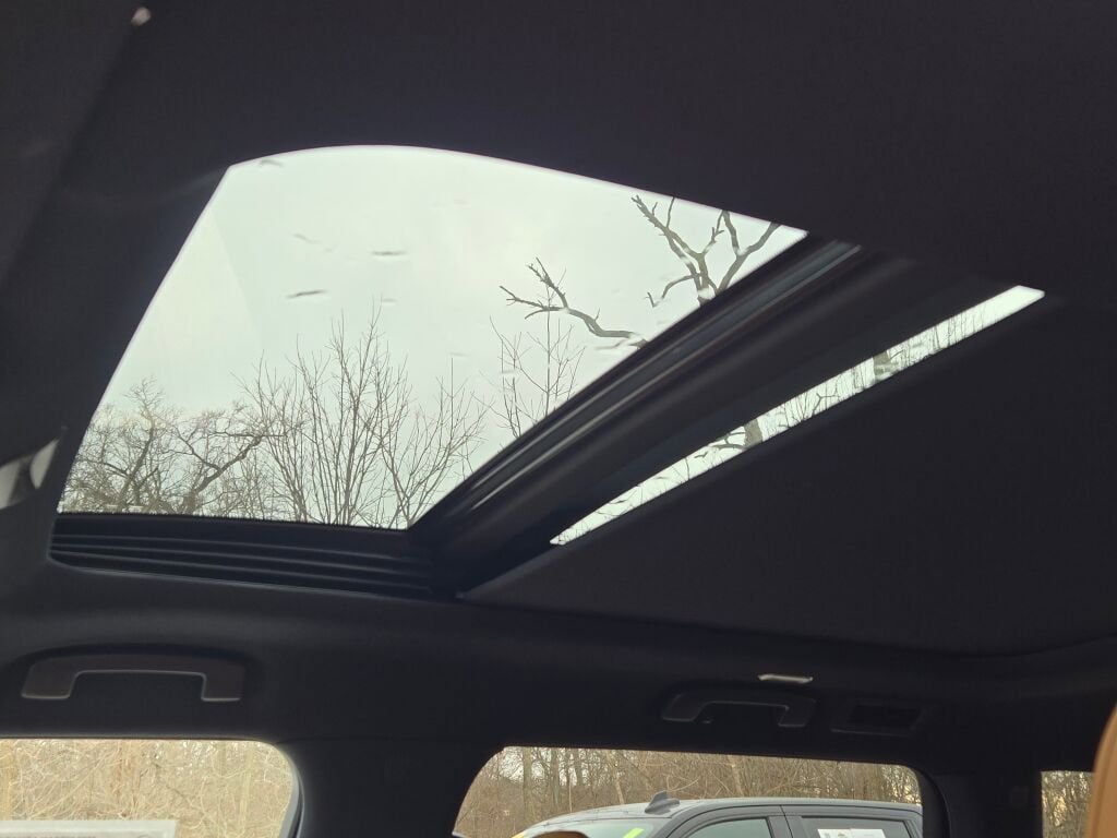 New 2026 Nissan Armada Platinum Reserve image 35