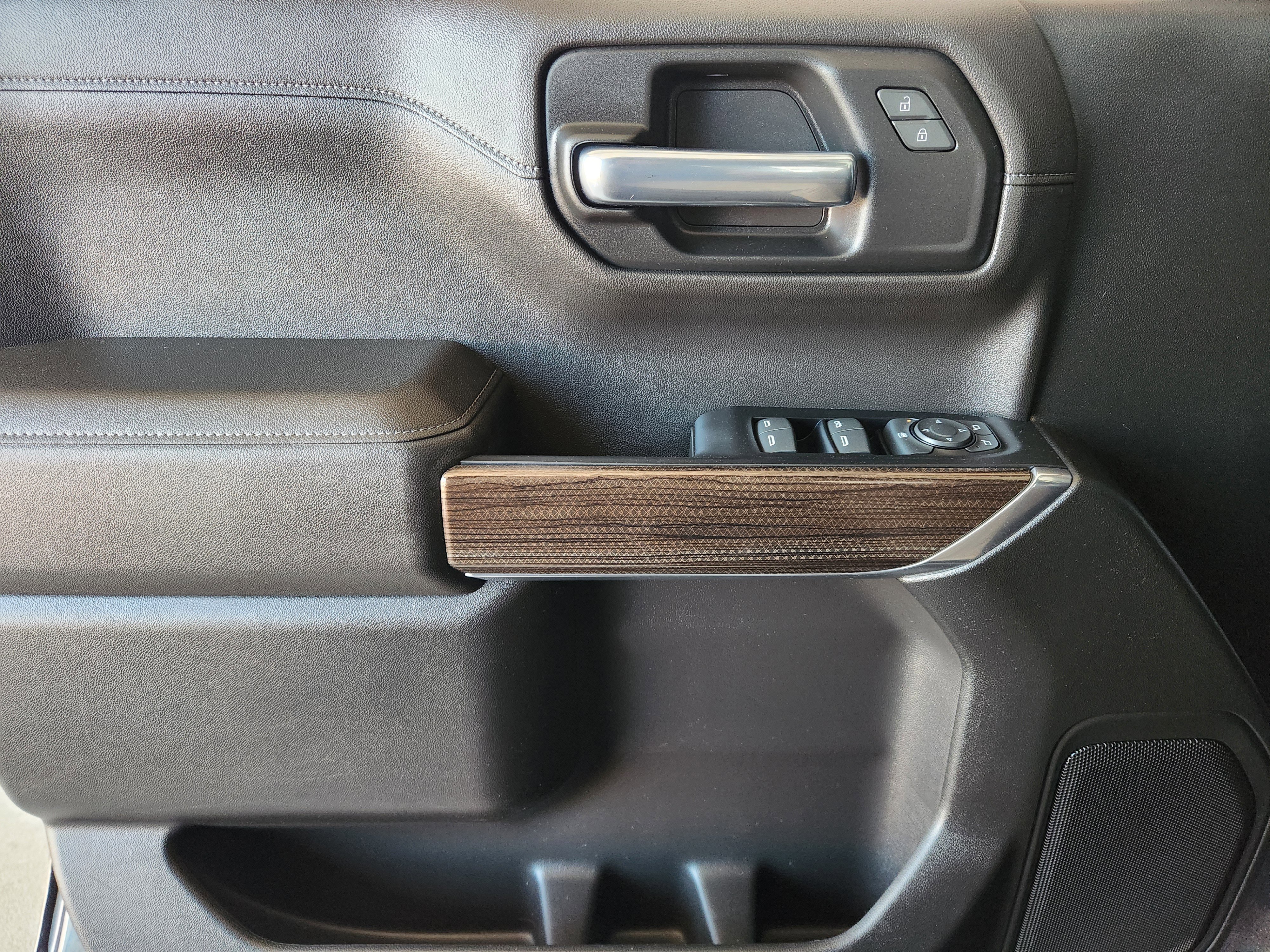 Used 2021 Chevrolet Silverado 1500 LT w/ LPO, Liner Protection Package image 22